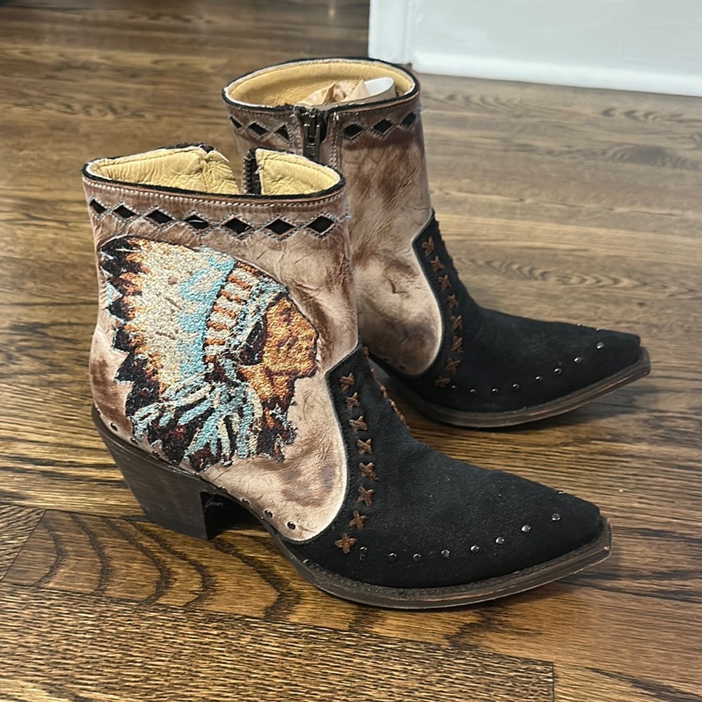 Old Gringo Embroidered Boots
